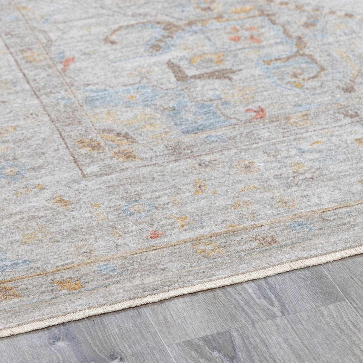 Engin Area Rug
