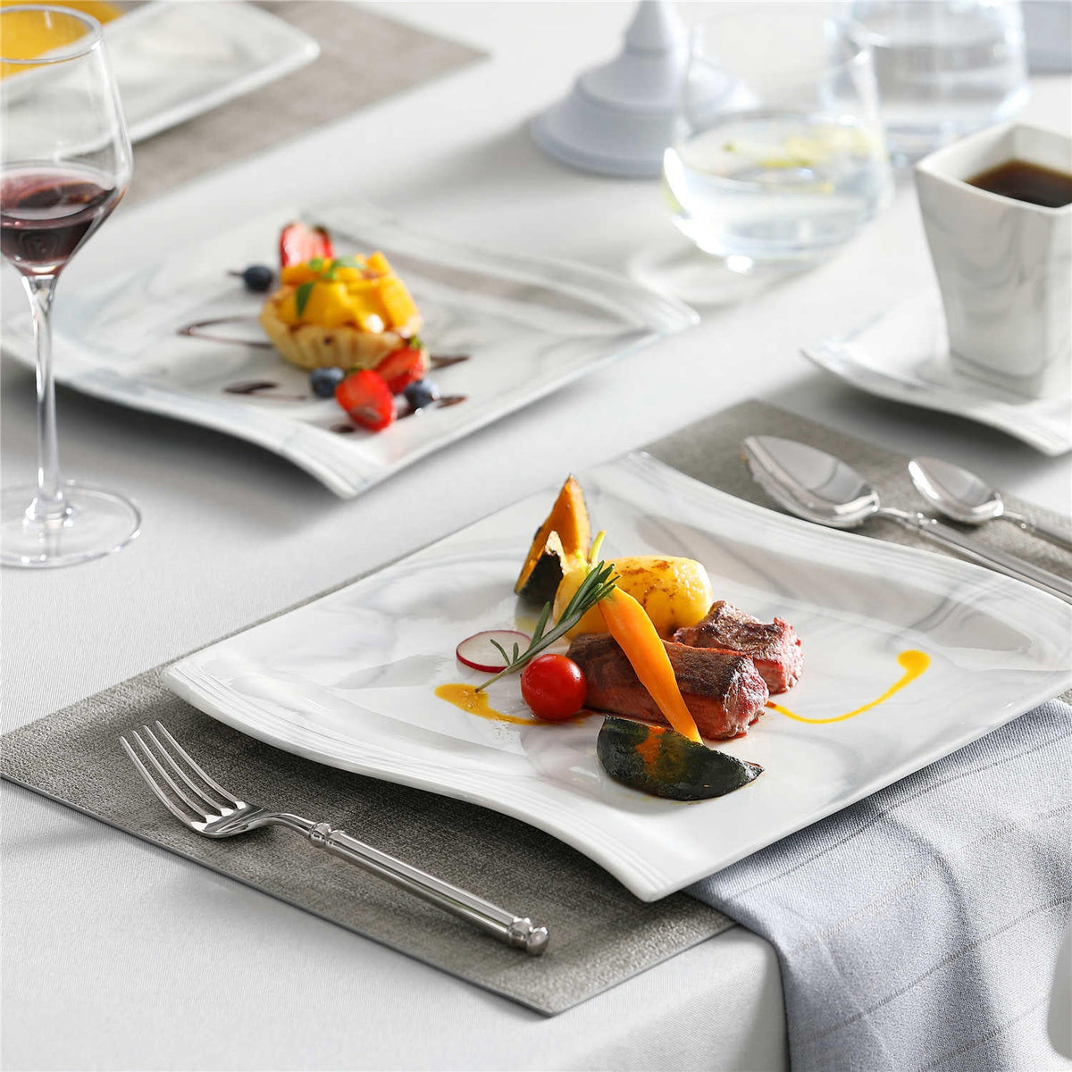 Flora Marble Blue 30 Piece Dinnerware Set