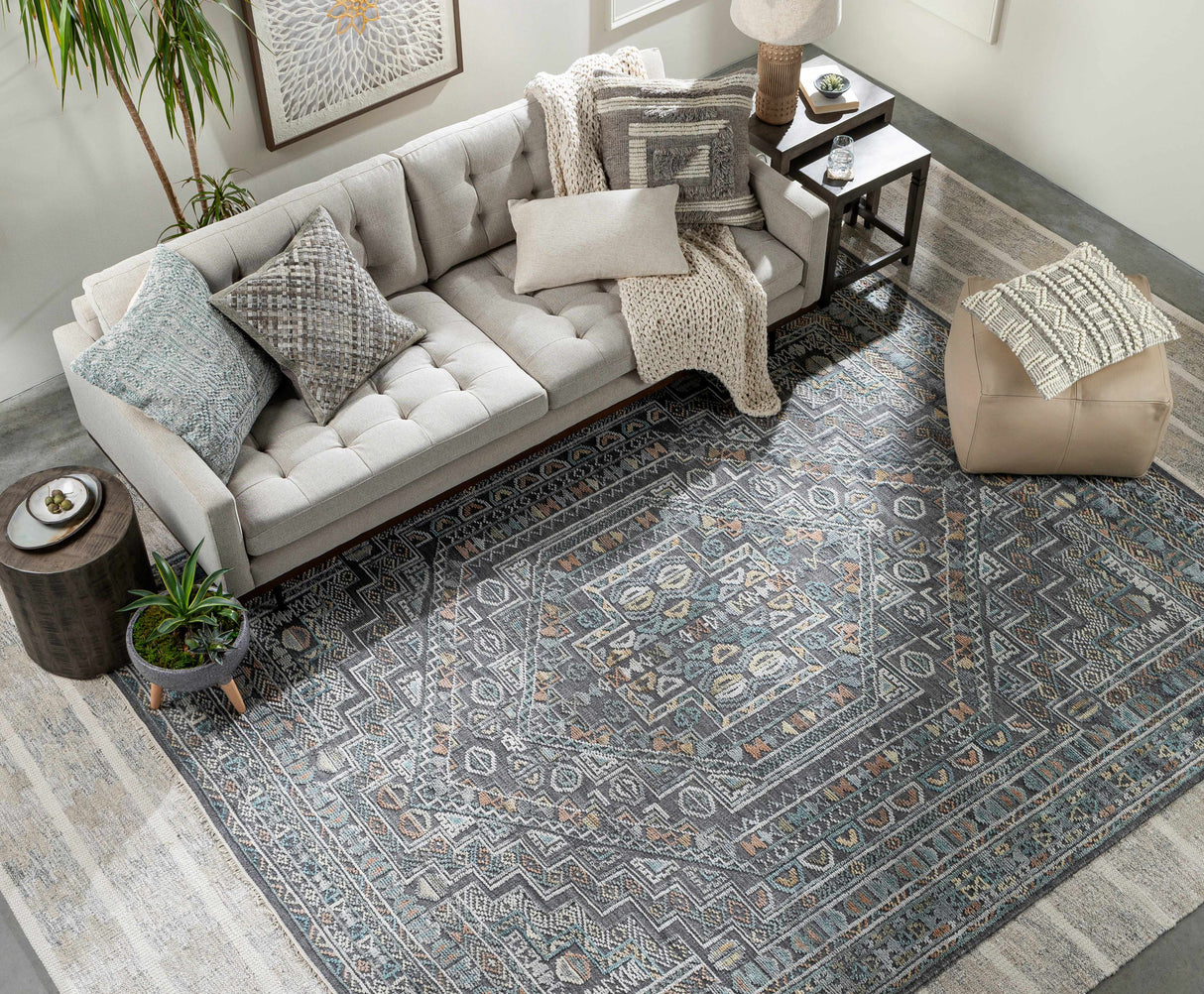 Akle Premium Hand Knotted Wool Area Rug