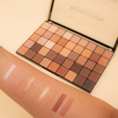 Makeup Revolution Maxi Reloaded Eyeshadow Palette Ultimate Nudes 0.27oz - Imperfect Container