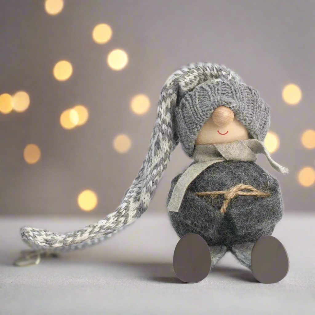 Tomte Gnome - Cousin Gustav (Grey Knitted Cap)