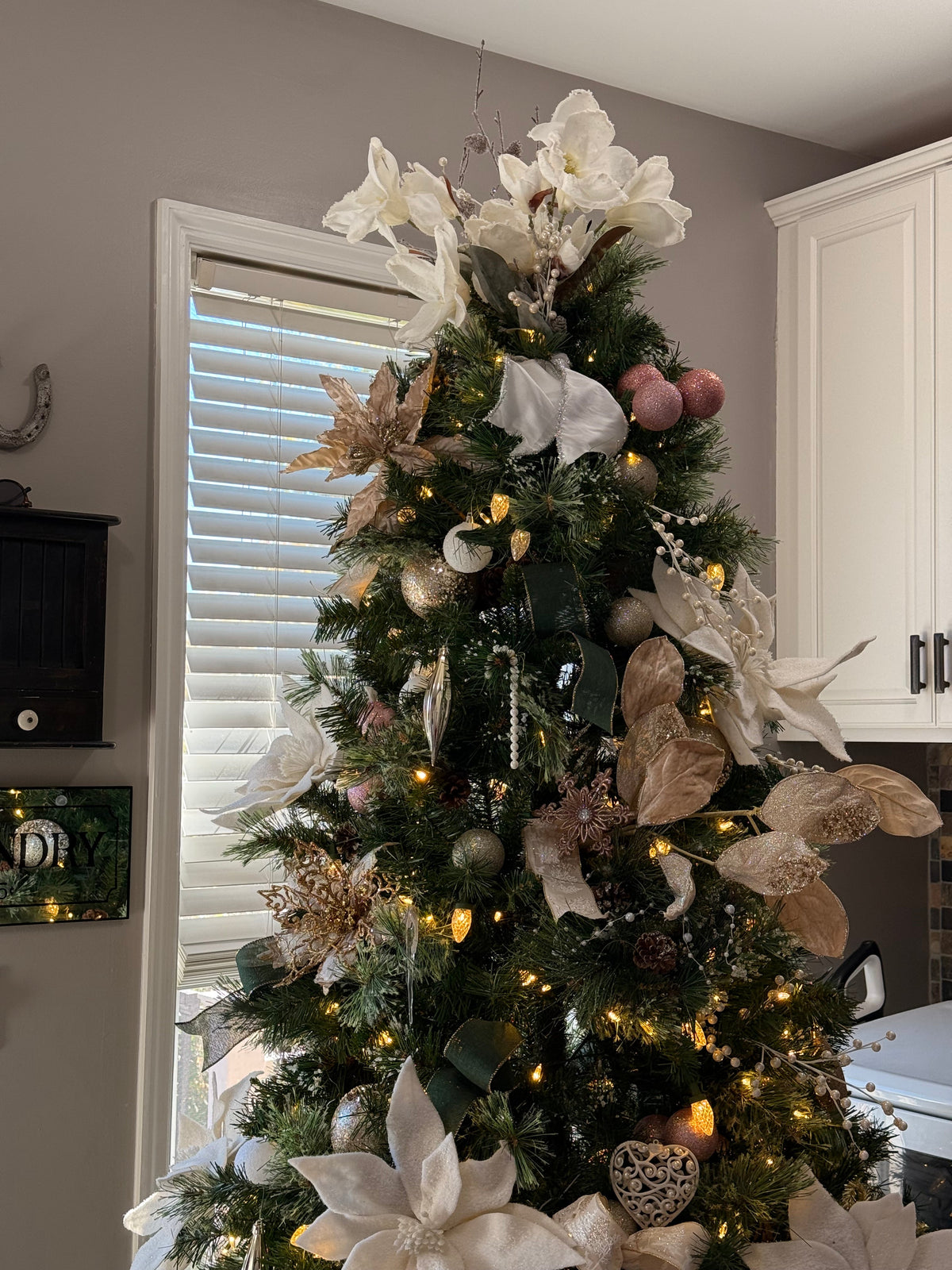 I'm in Love Actually Tree Decorating Kit