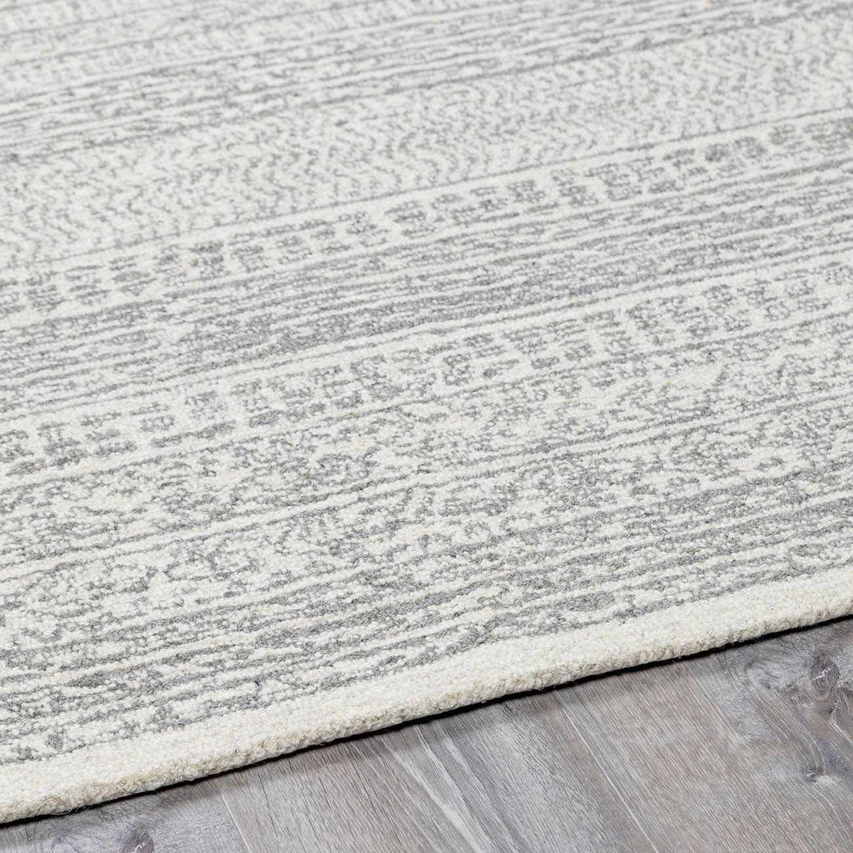 Kinmundy Tufted Maroc Wool Rug