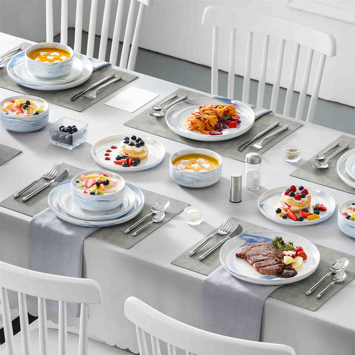 Luna Marble Pink 18 Piece Dinnerware Set