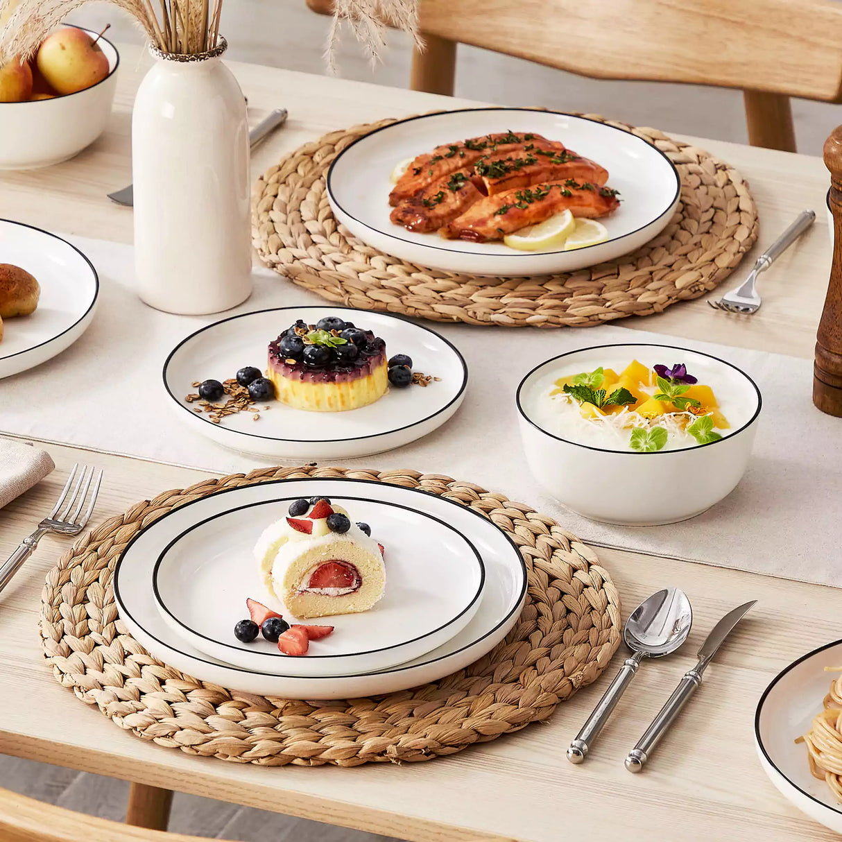 Mina 12 Piece Dinnerware Set
