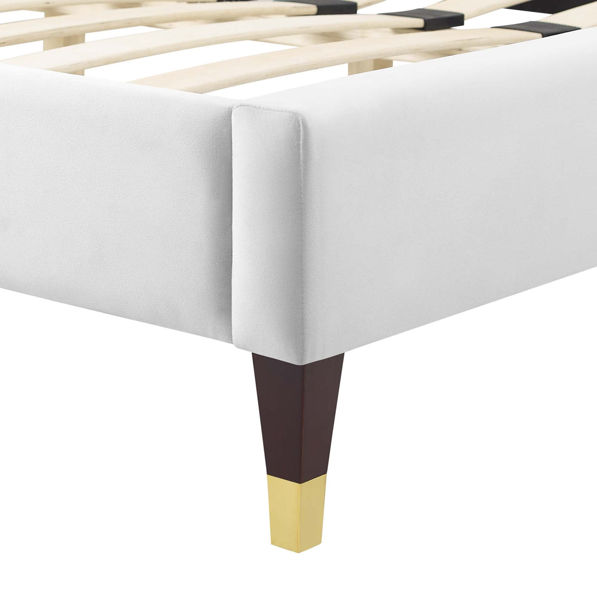Gwyneth Tufted Performance Velvet Queen Platform Bed by Modway