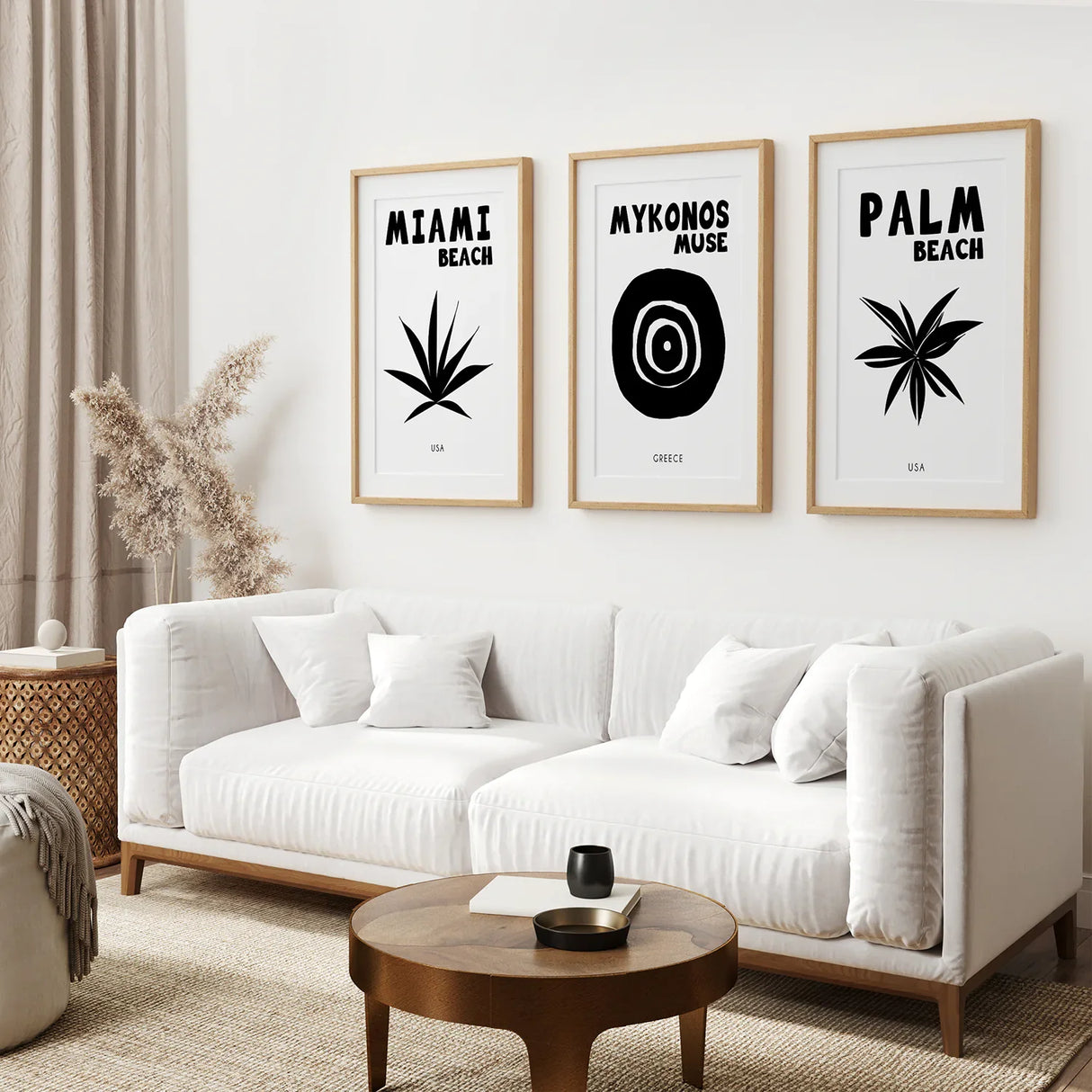 Trendy Black and White Travel Art Decor Set
