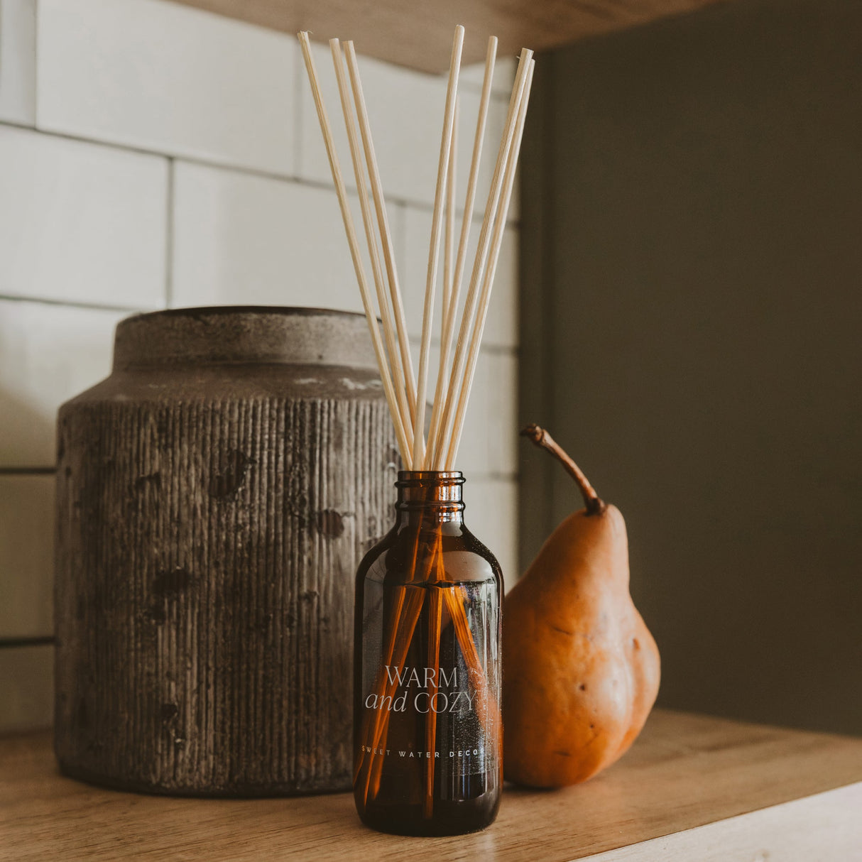 Sweet Water Decor Warm and Cozy Amber Reed Diffuser - view 4