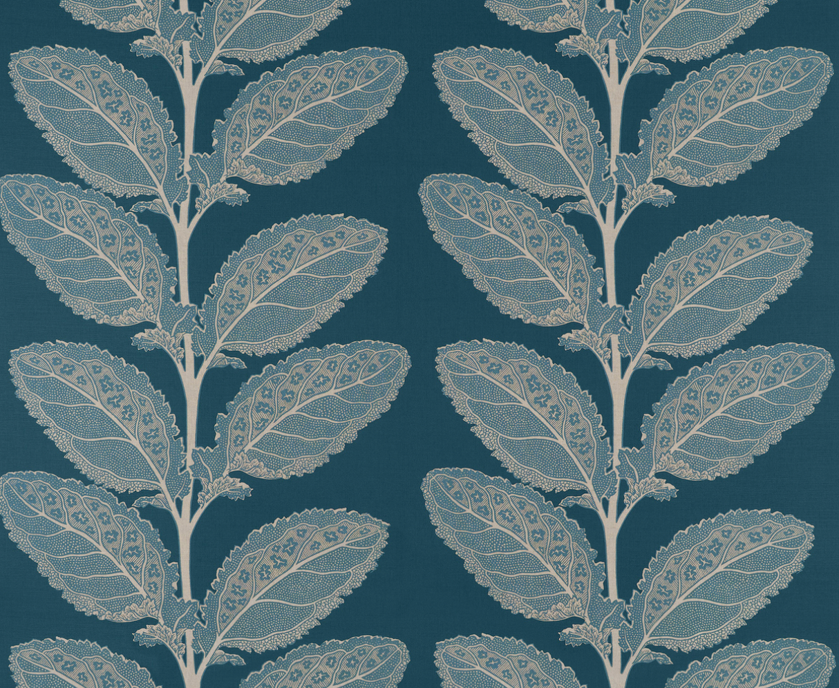 Lacinato Pillow Cover in Basalt Black