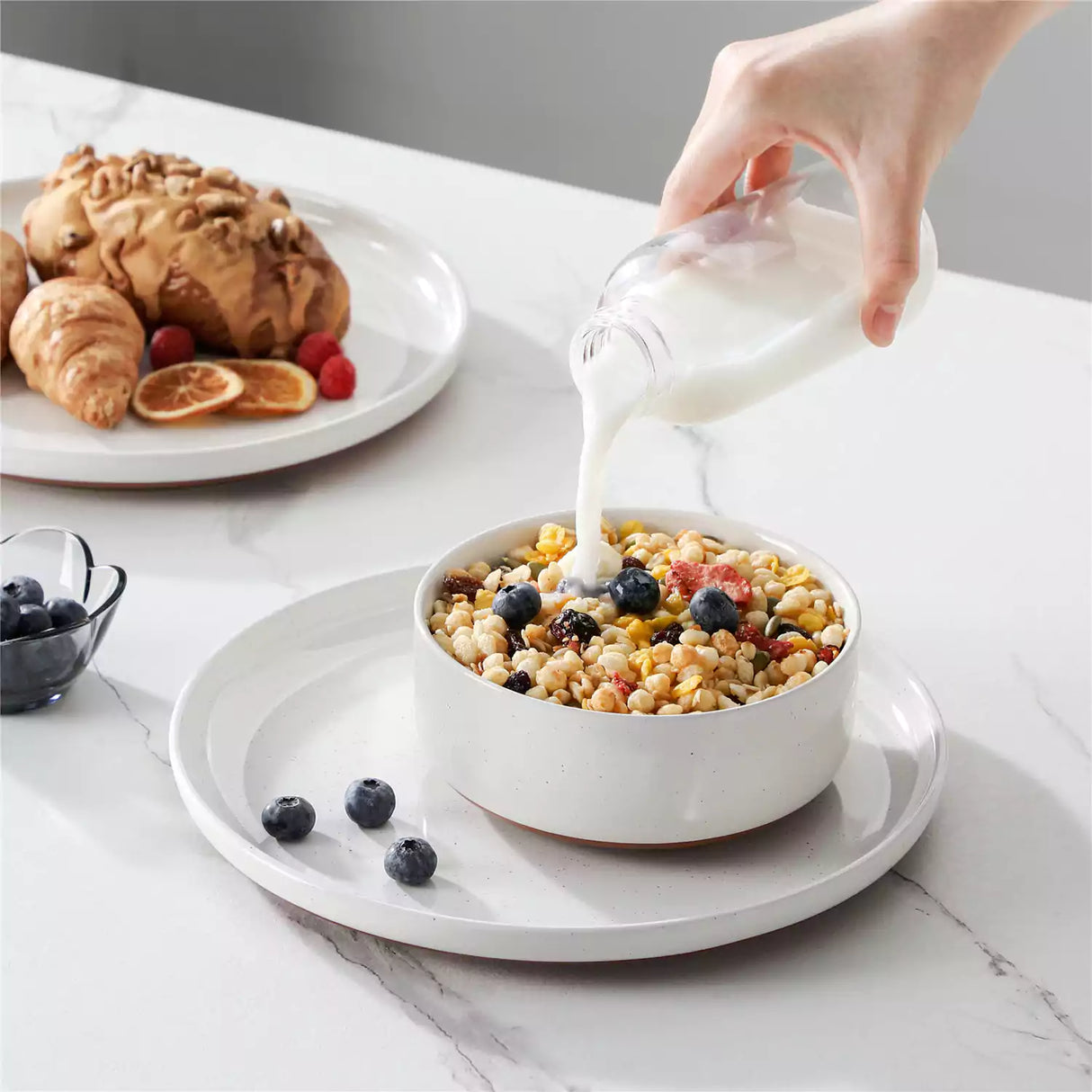 Tara Pink 18 Piece Dinnerware Set