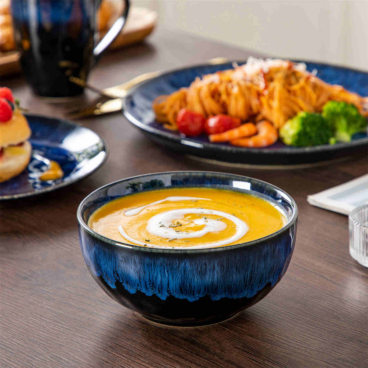 Starry 16 Piece Dinnerware Set