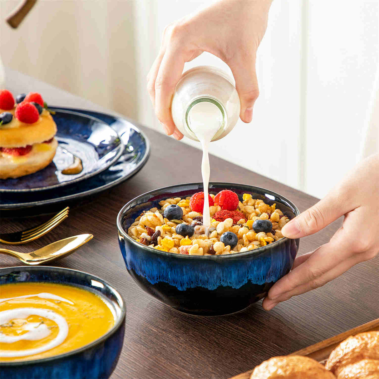 Starry 16 Piece Dinnerware Set