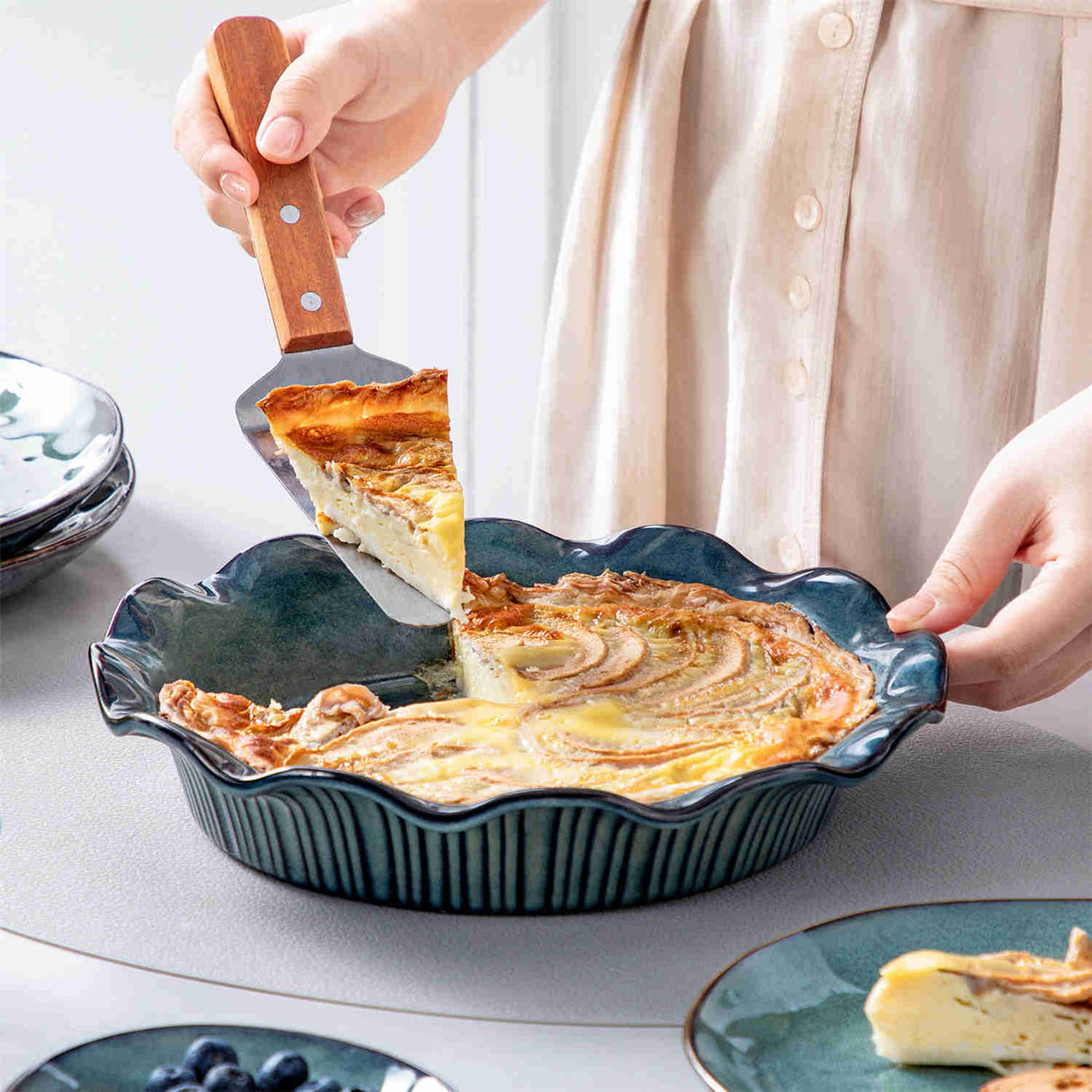 Stern Fluted Pie Pan