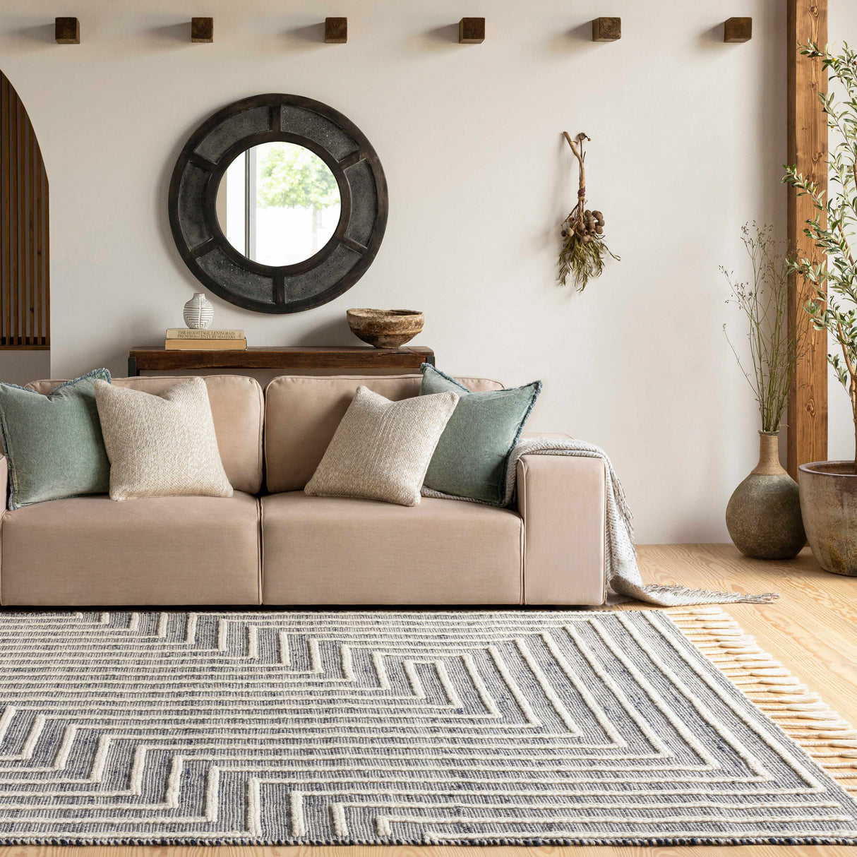 Aditya Tasseled Jute&Wool Carpet - Clearance
