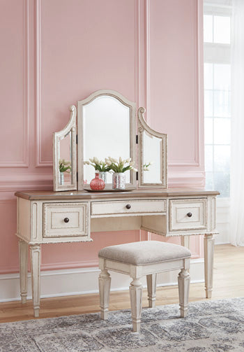 Realyn Vanity/Mirror/Stool (Set of 3)