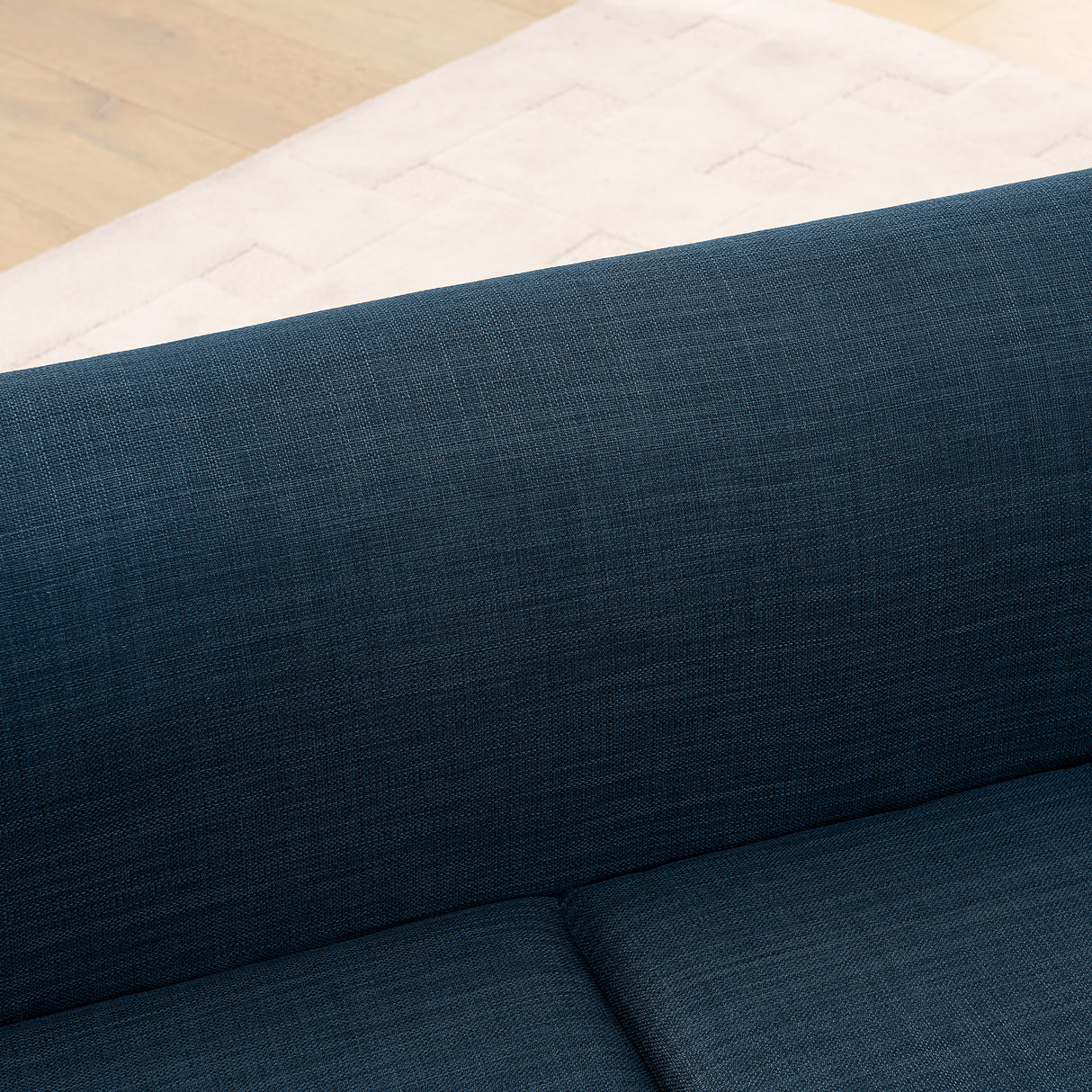 Comfortable Oversized Pet Sofa for Medium and Large Dogs