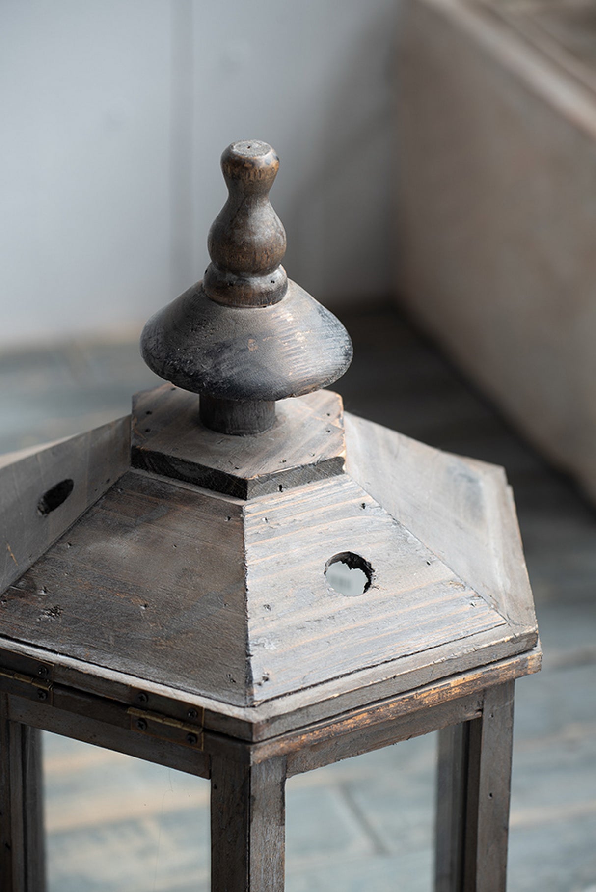 S/2 Graca Polygon Temple Garden Lanterns