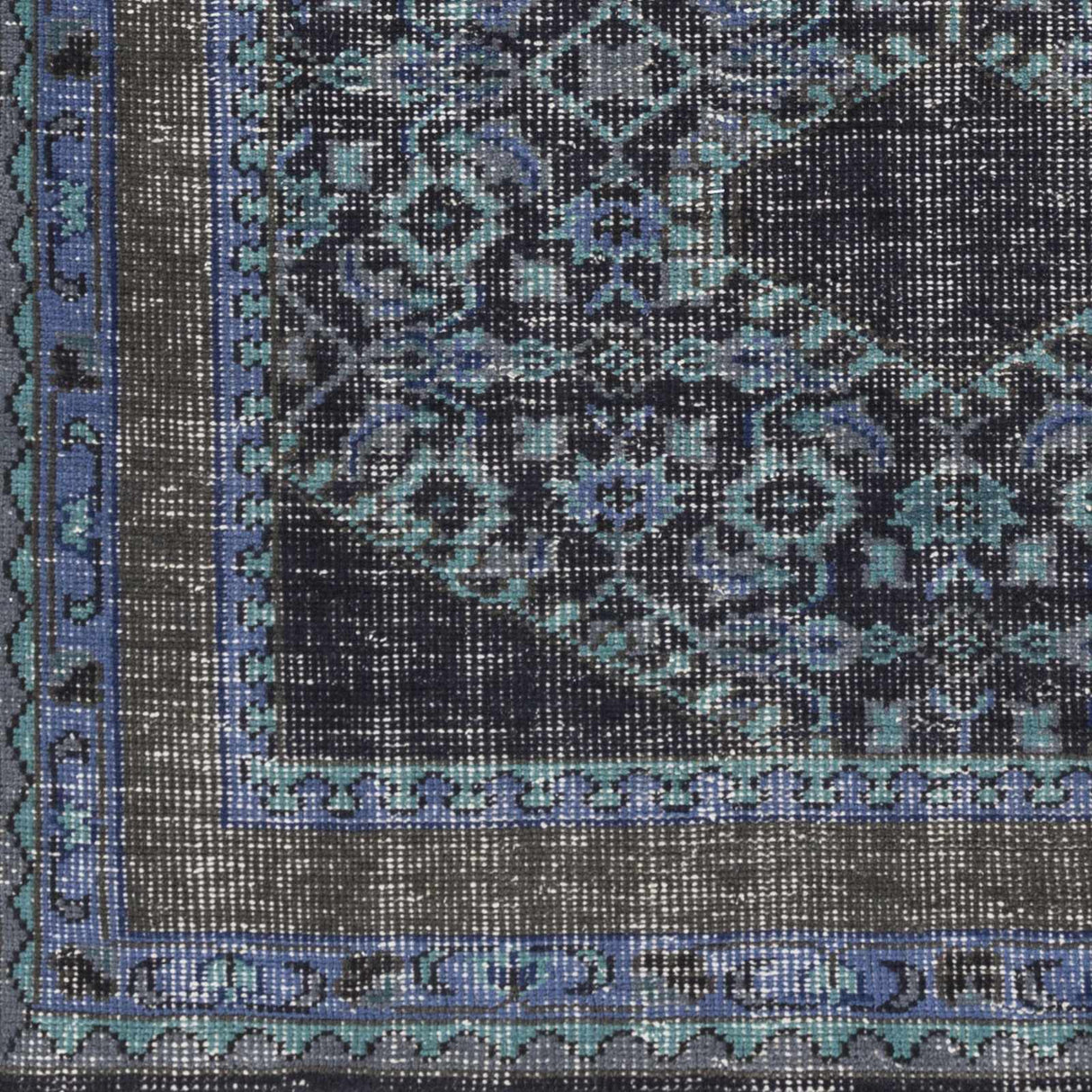 Chesham Clearance Rug - Clearance