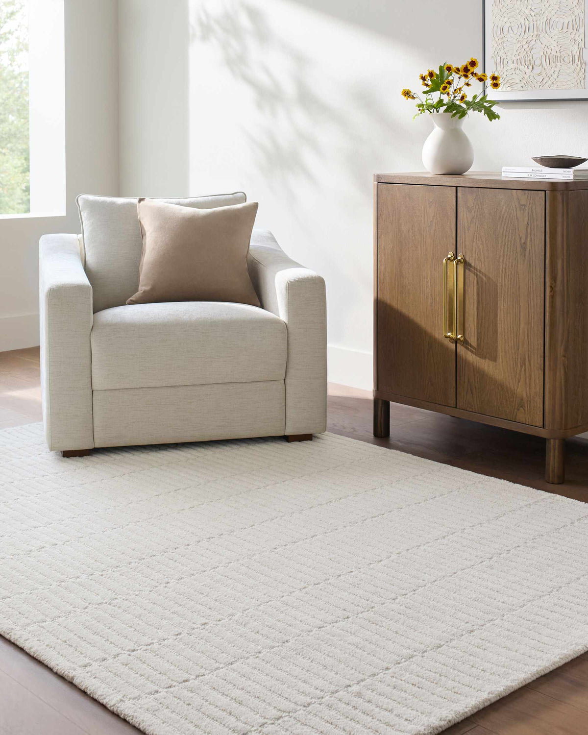 Finial Beige Wool Area Rug