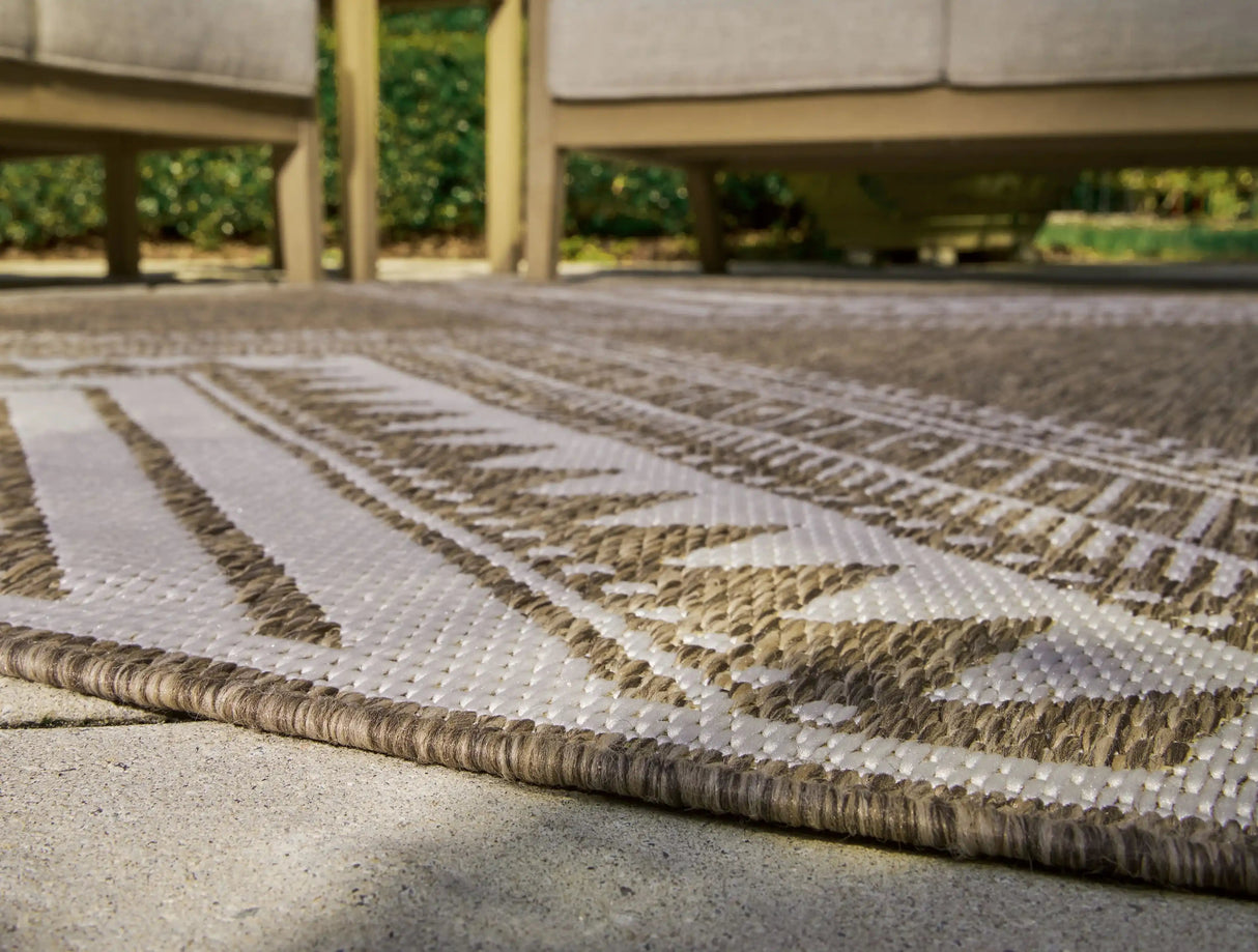 Dunsler - Rug - Best Buy Furniture