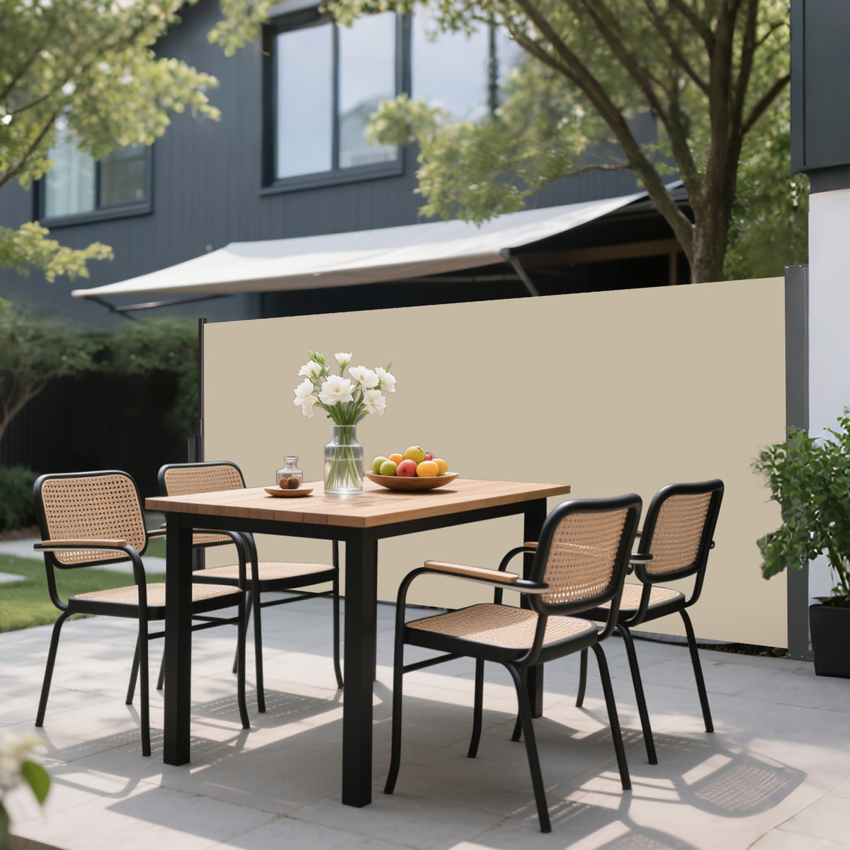 Retractable Side Awning - Outdoor Privacy Screen