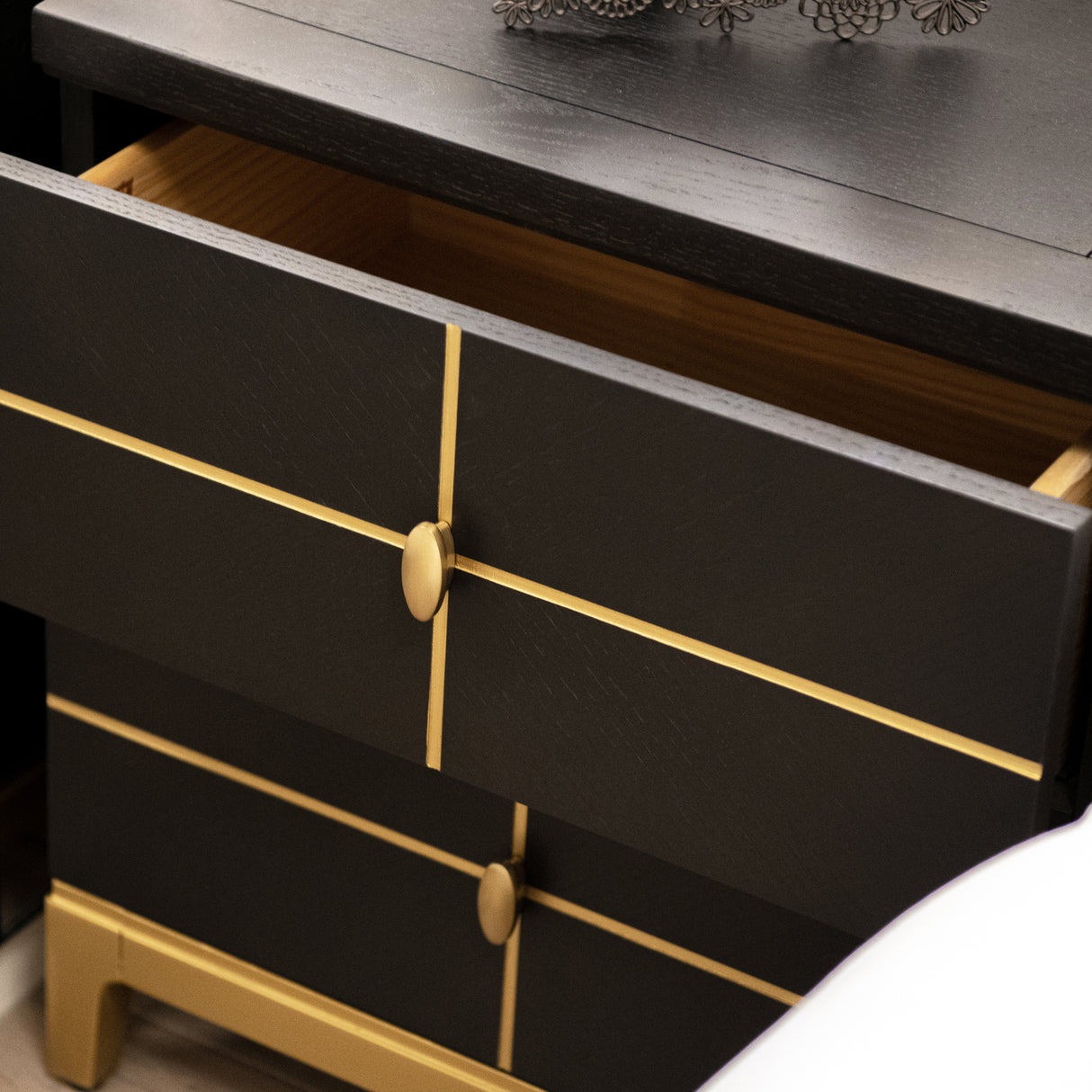 Kingsly 21" Wide Contemporary Glam Storage Side Table