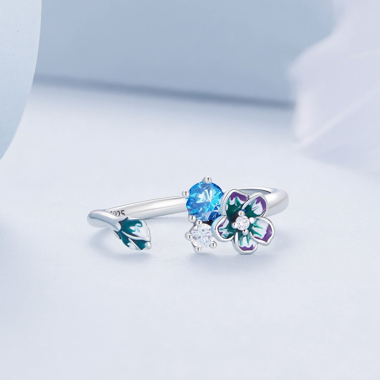 925 Sterling Silver Pendant with Enamel & CZ for Women