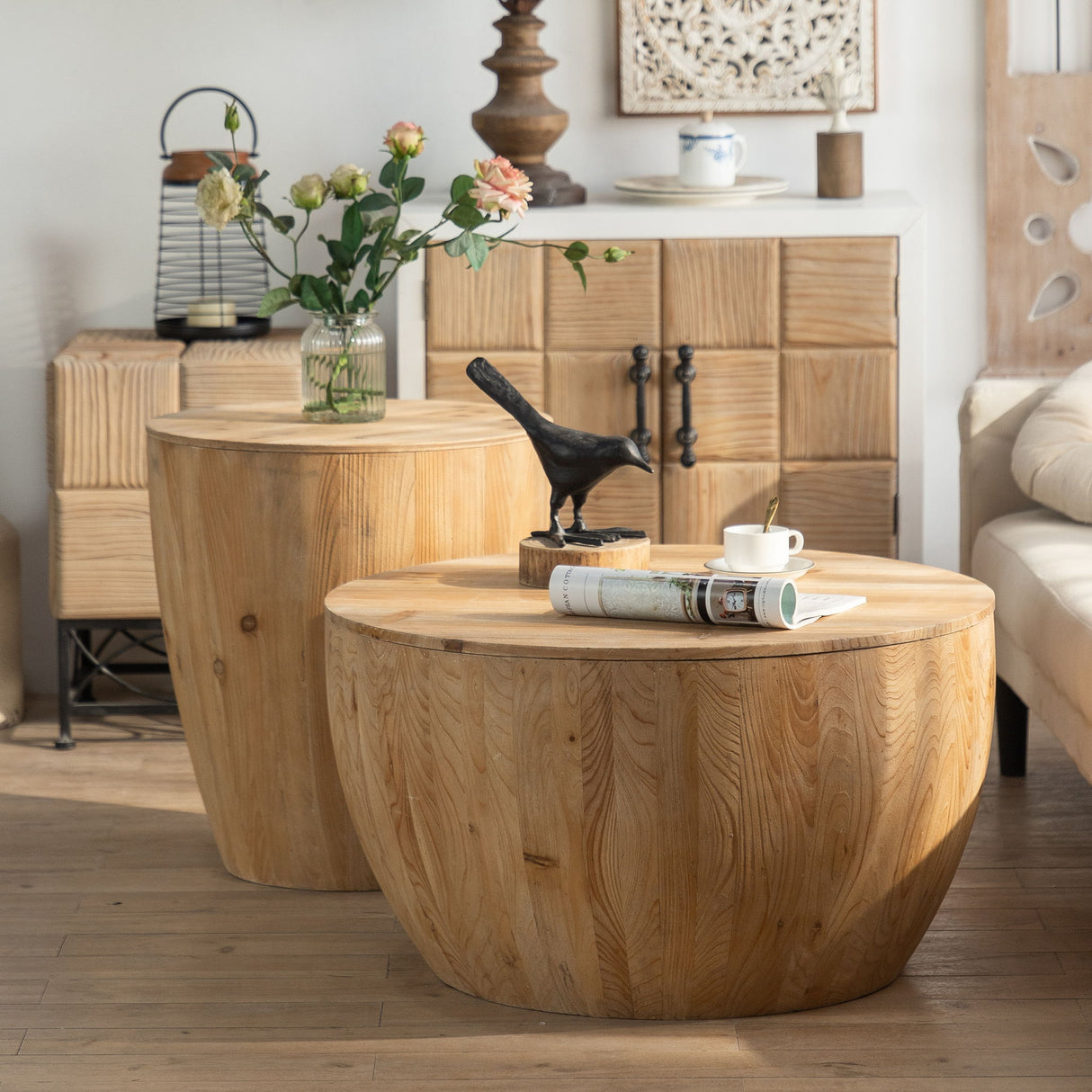 Vintage Style Barrel Coffee Table With Storage