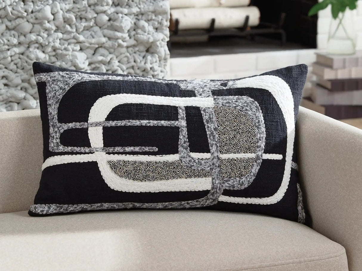 Gavrileigh - Pillow - Best Buy Furniture