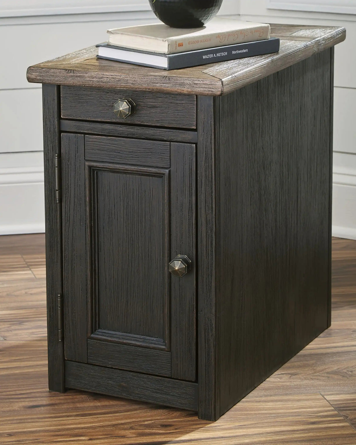 Tyler Creek - Chair Side End Table - Grayish Brown / Black - Best Buy Furniture