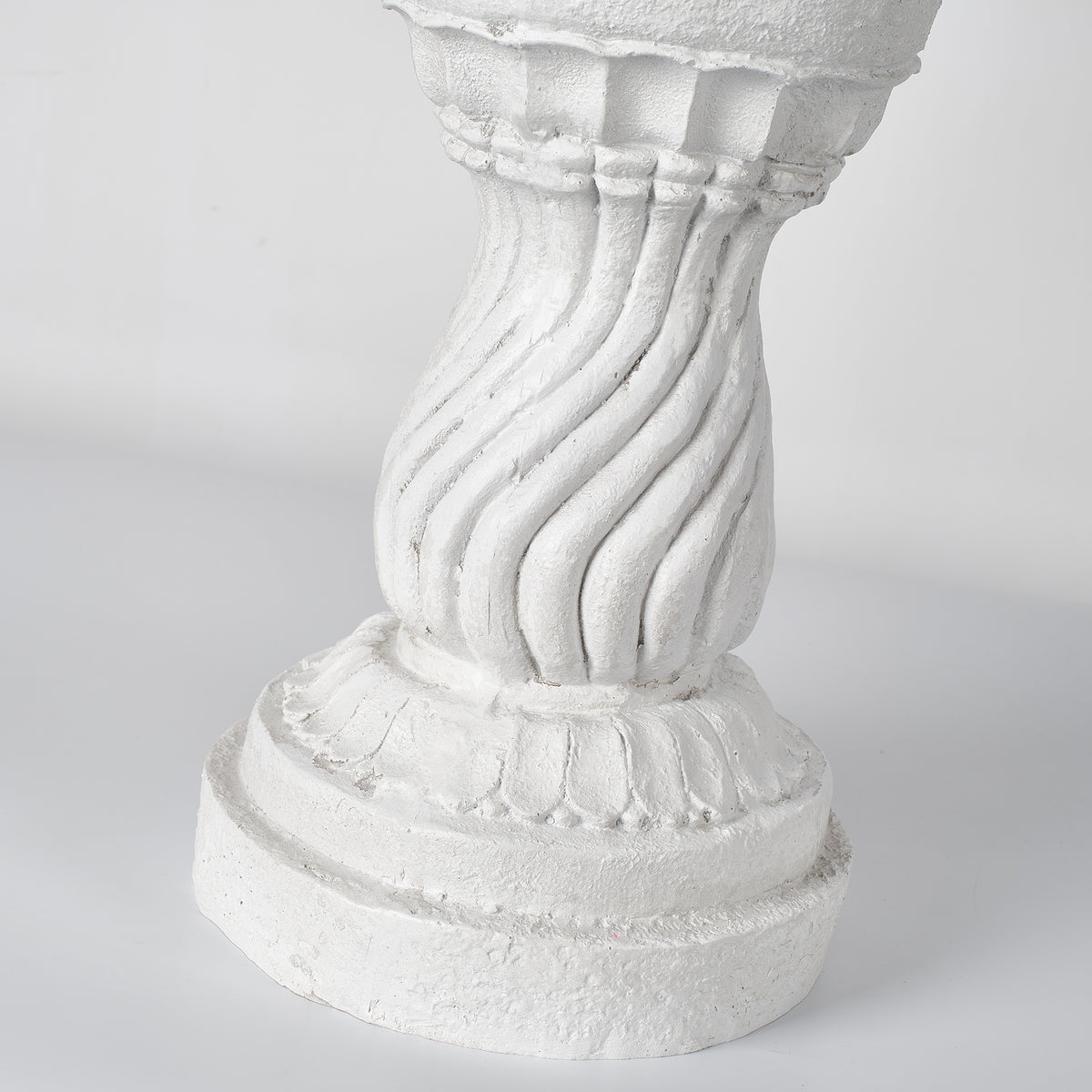 Garden Bird Bath Statue with Decorative Basin - Resin - 16.54" High
