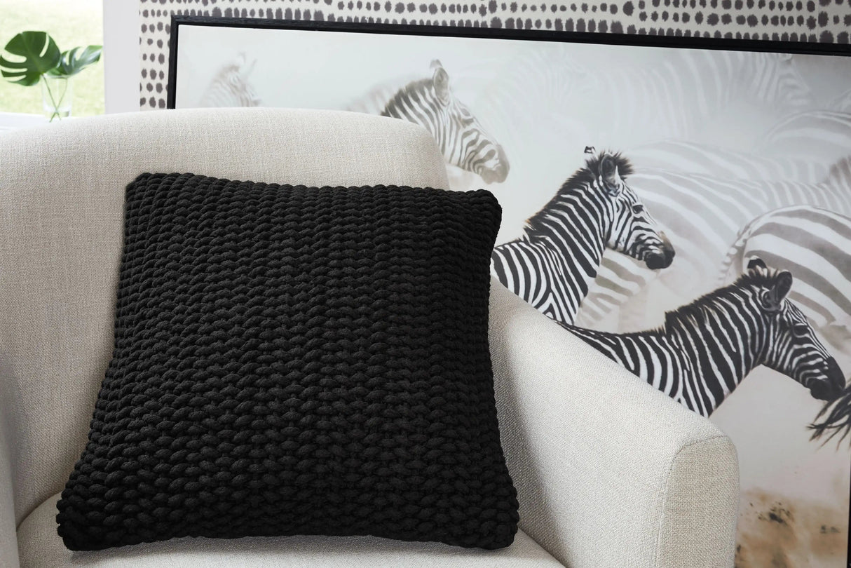 Renemore - Pillow - Best Buy Furniture