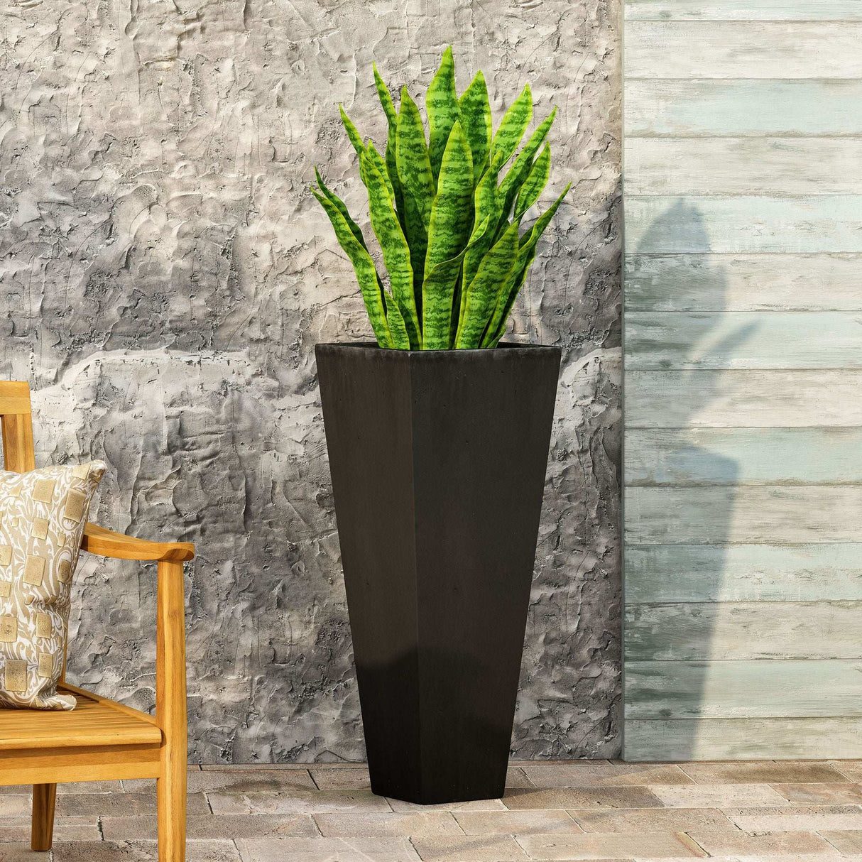 Outdoor Modern Cast Stone Planter - Best Buy Furniture