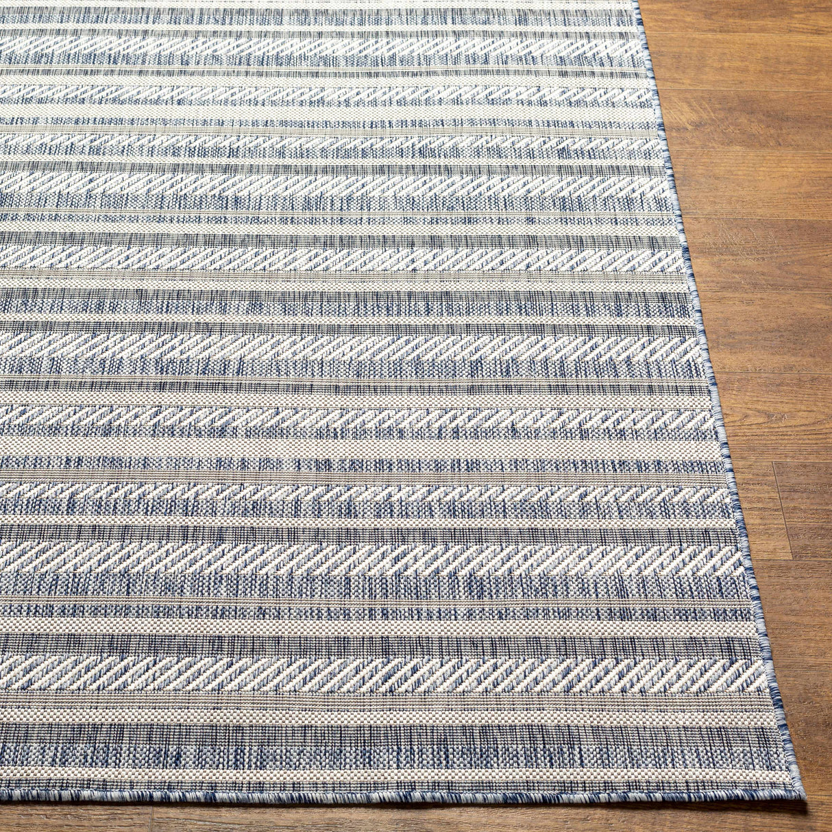 Emirgazi Striped Nordic Rug