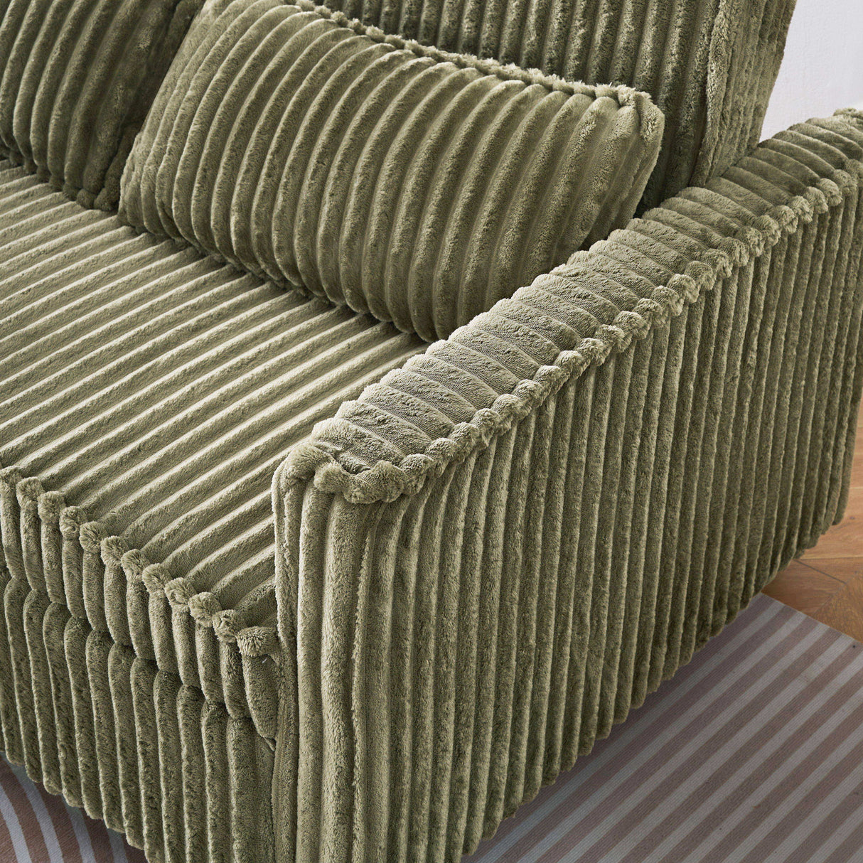 Pull Out Sofa With Movable Tabletop And USB Ports