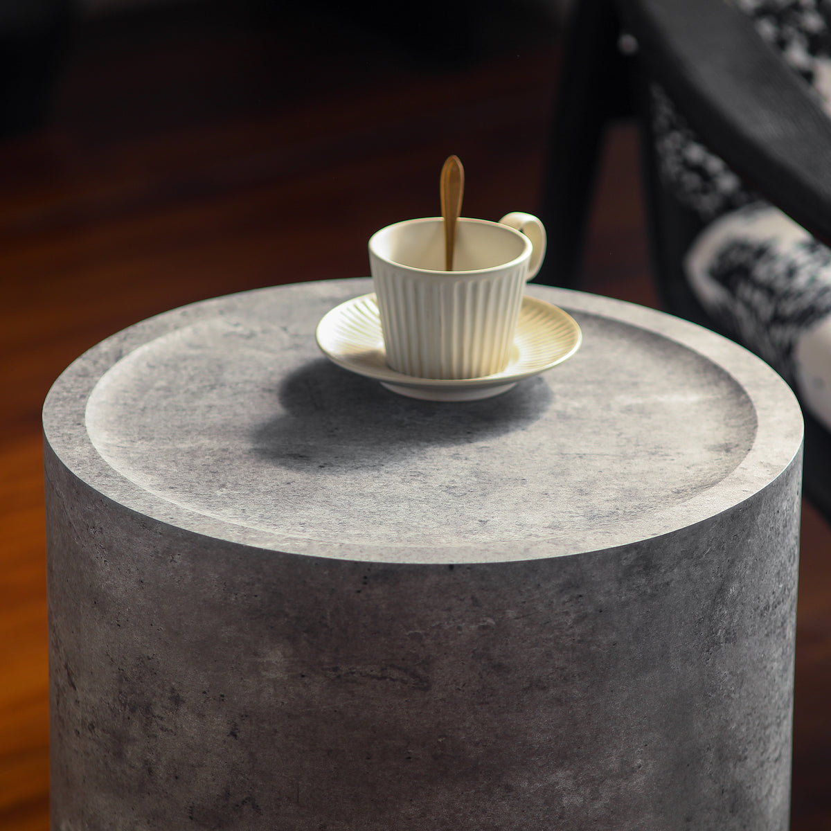 Modern Faux Concrete Round Corner Accent Table