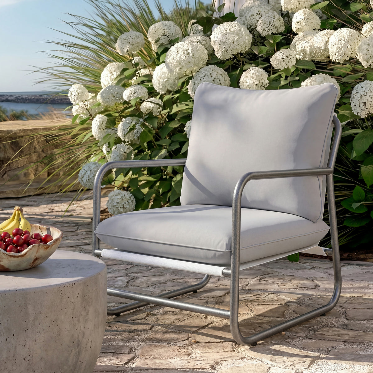 Outdoor Aluminum Frame Patio Armchair