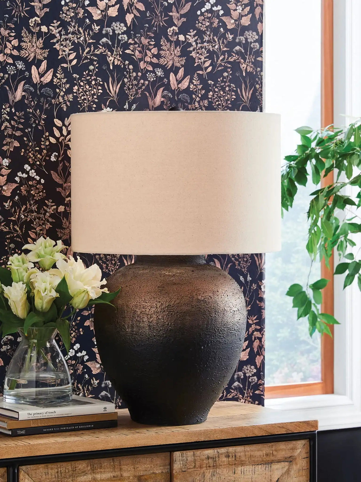 Newgerhard - Metal Table Lamp - Brown / Black - Best Buy Furniture