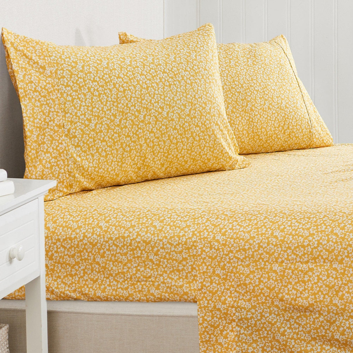 4 Piece Watercolor Floral Microfiber Sheet - Delia Collection