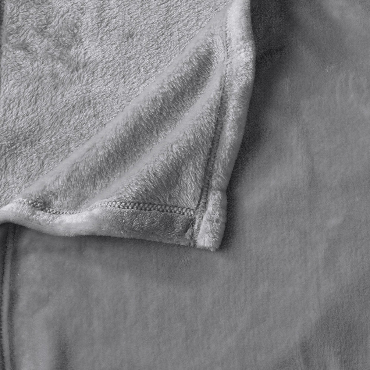 Velvet Plush Blanket - Avianna Collection