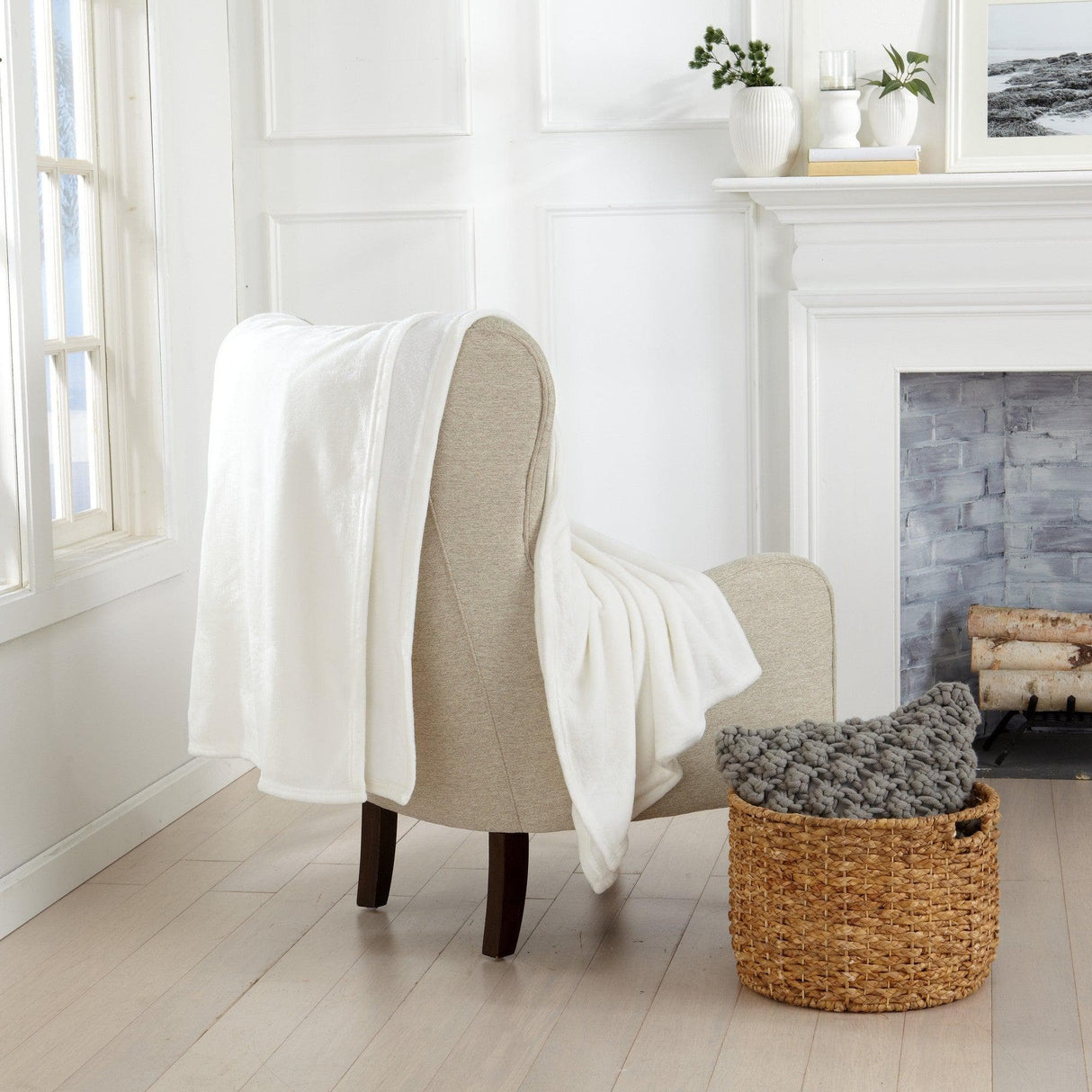 Velvet Plush Blanket - Avianna Collection