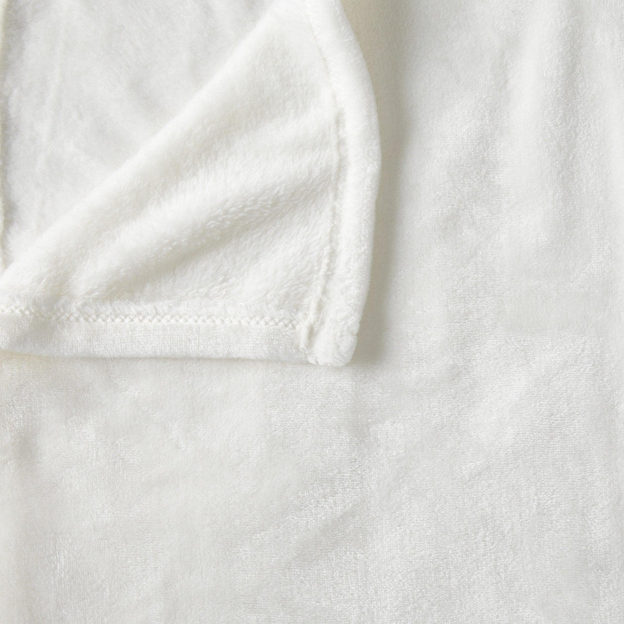 Velvet Plush Blanket - Avianna Collection