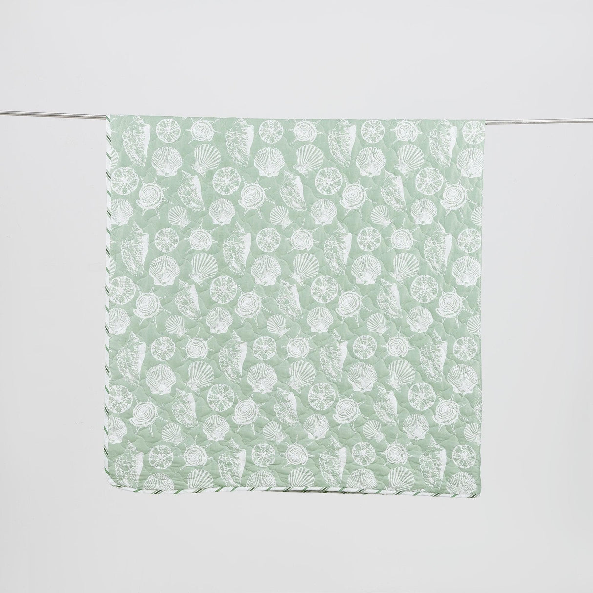 Green Seashell Quilt - Emerald Bay