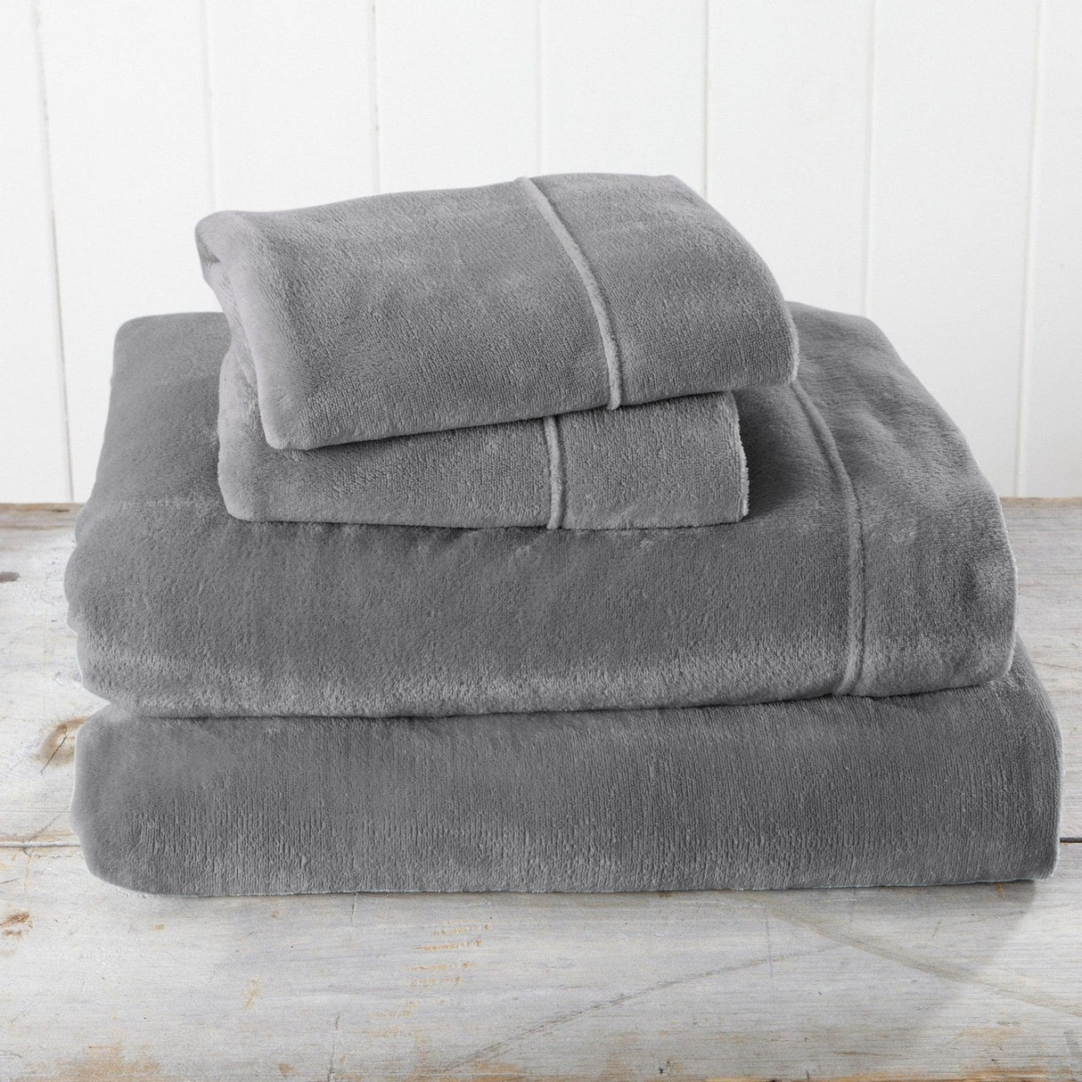 4-Piece Solid Plush Sheet - Velvet Luxe Collection