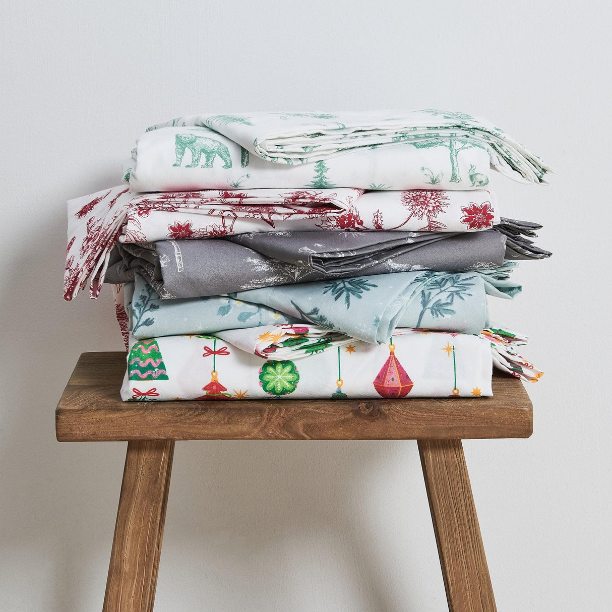 4 Piece Watercolor Floral Microfiber Sheet - Delia Collection