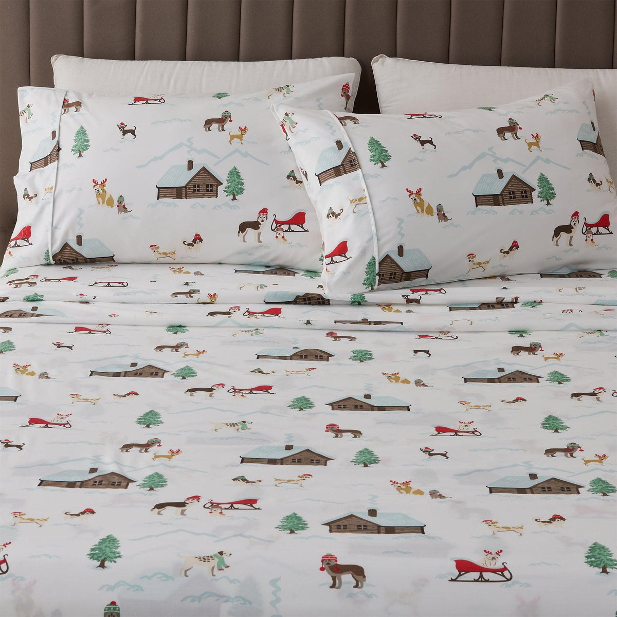 Great Bay Home Lodge Printed Sheet Set in Pups with Hats