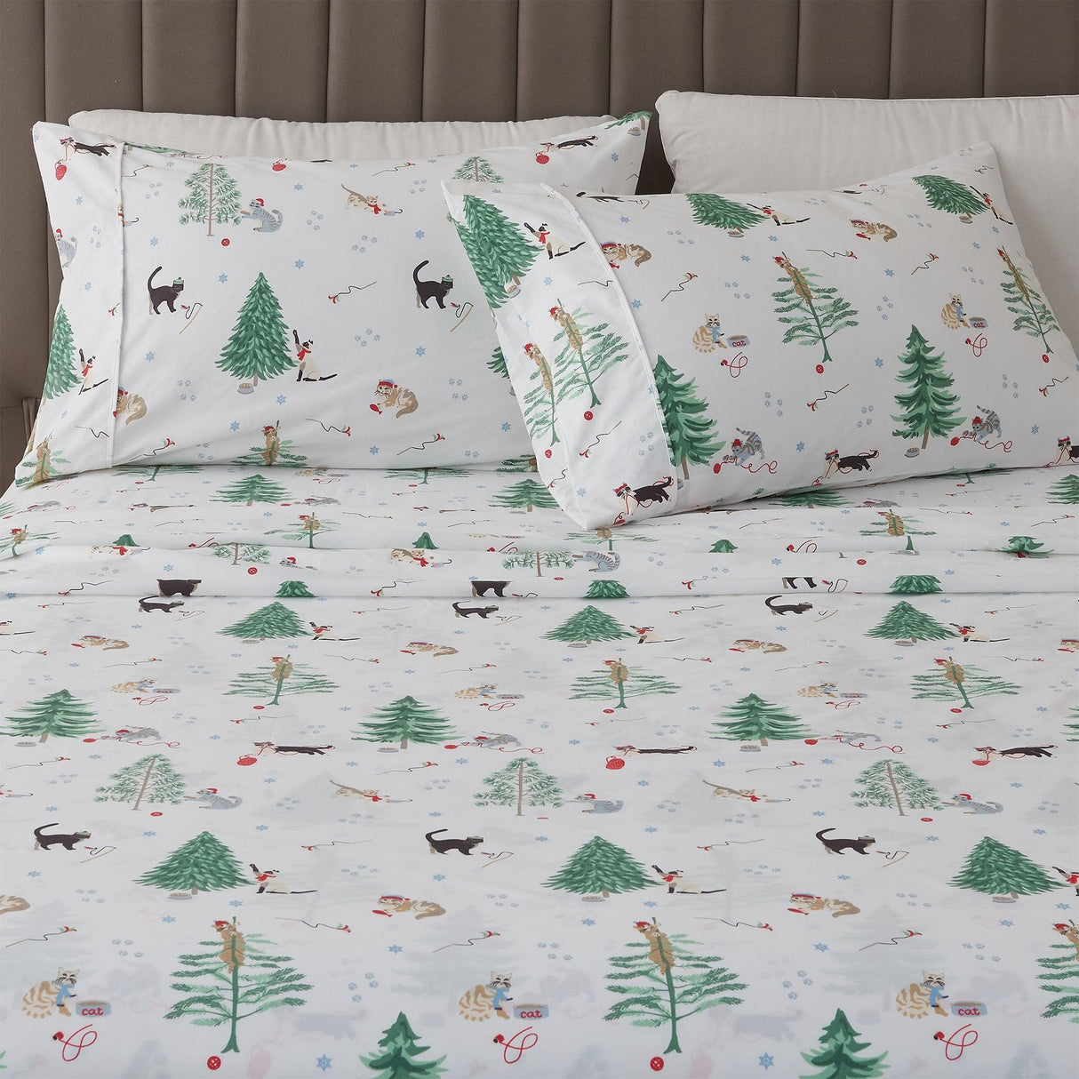 Great Bay Home Lodge Printed Sheet Set in Winter Cats