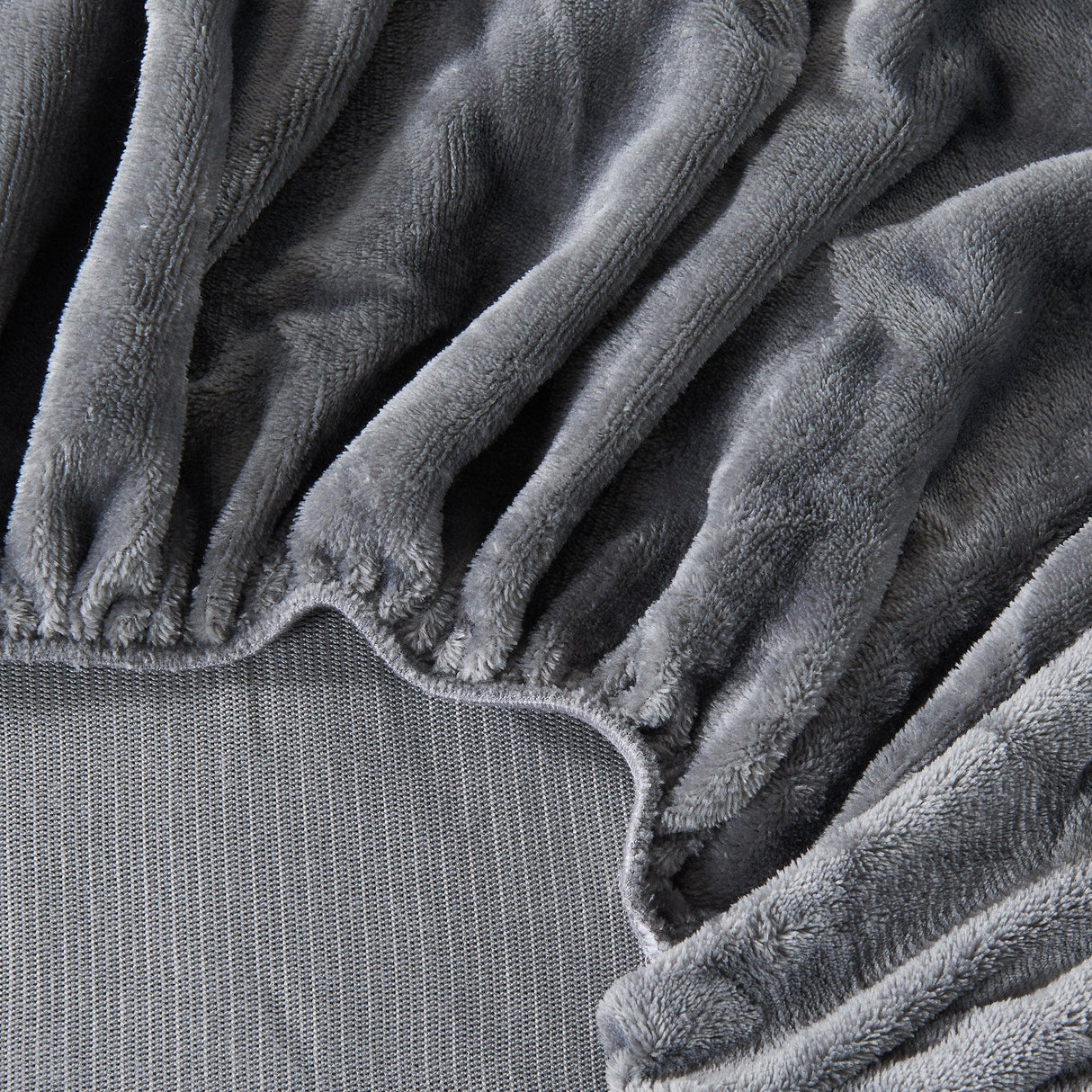 Solid Plush Fitted Sheet - Velvet Luxe Collection