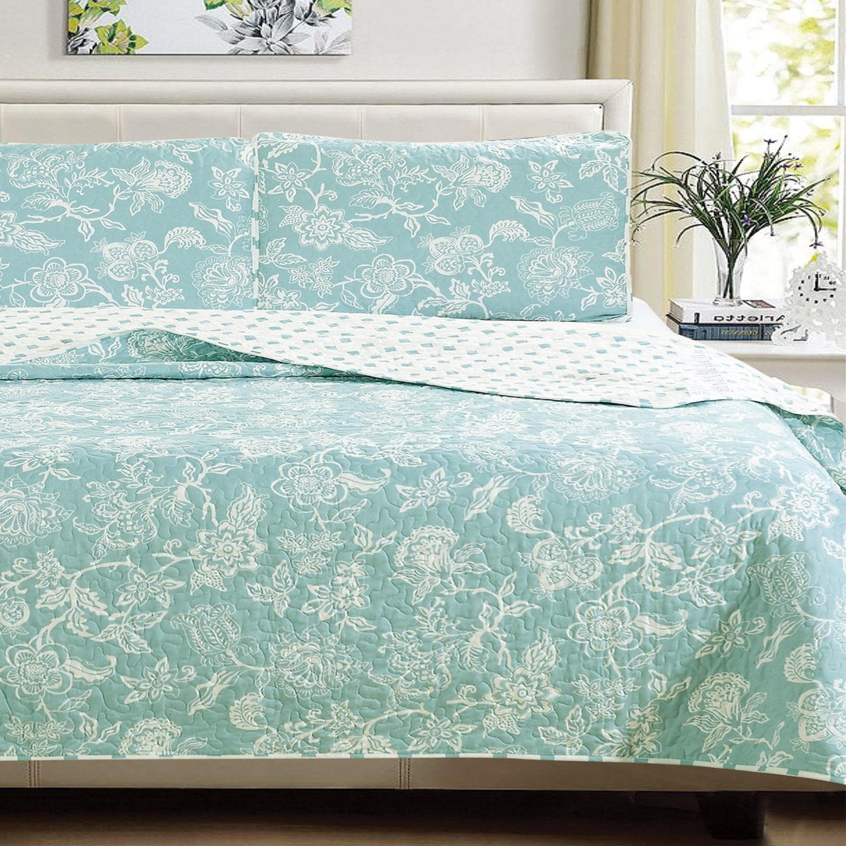 3-Piece Floral Quilt - Emma Collection