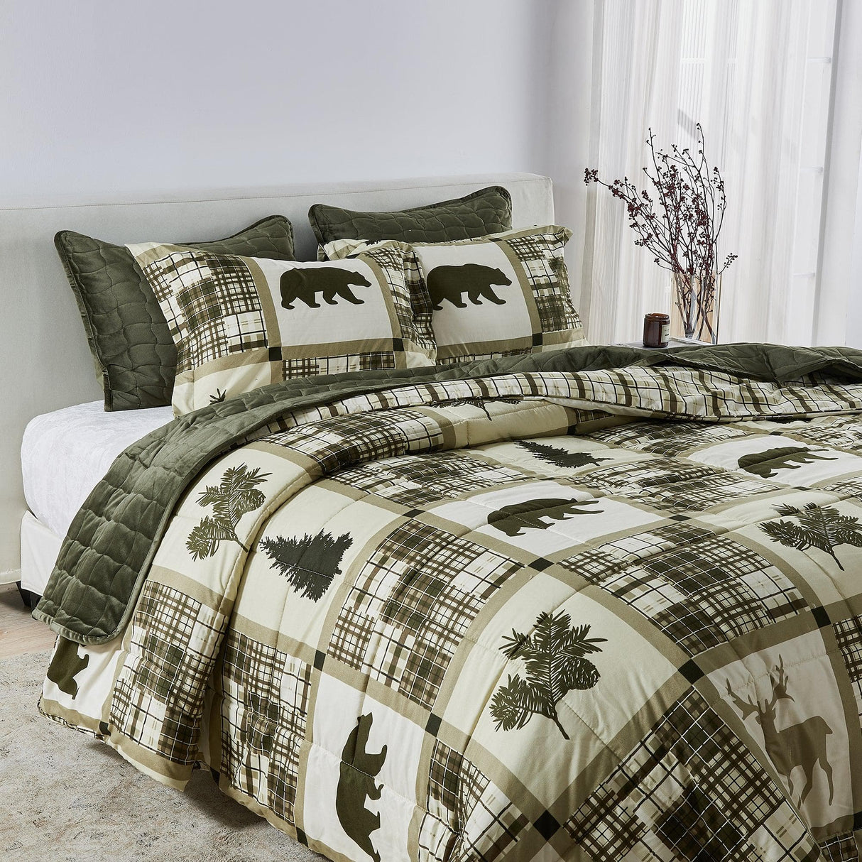 Reversible Christmas Comforter and Sham Set - Holiday Lodge Odette Collection